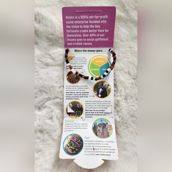 Wild Dog Handmade Beaded Bracelet - Picture 4 of 6